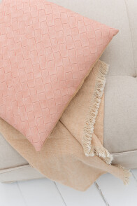 Cushion Woven Pu Pink