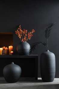 Vase Round Cement Black